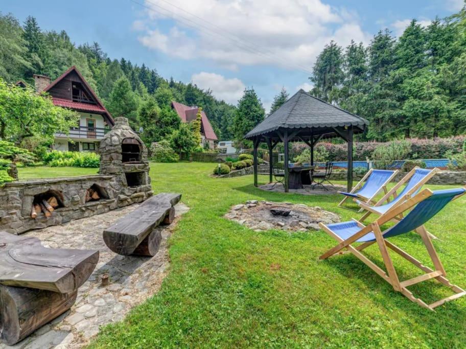 Klimatyczny Domek W Gorach Villa Sordylowka Buitenkant foto